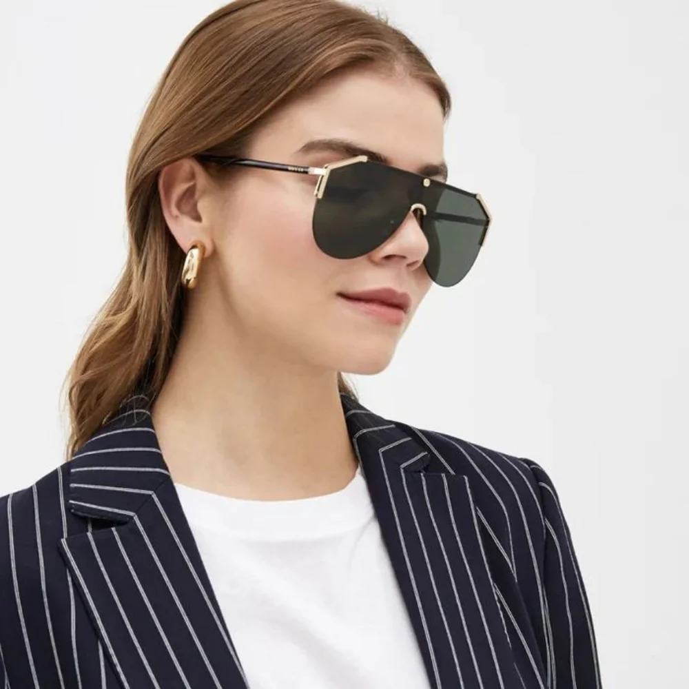 Unisex - 💯Original New GUCCI GG0584S 002 SUNGLASSES